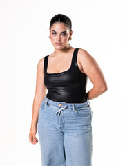 Body gainant aspect cuir