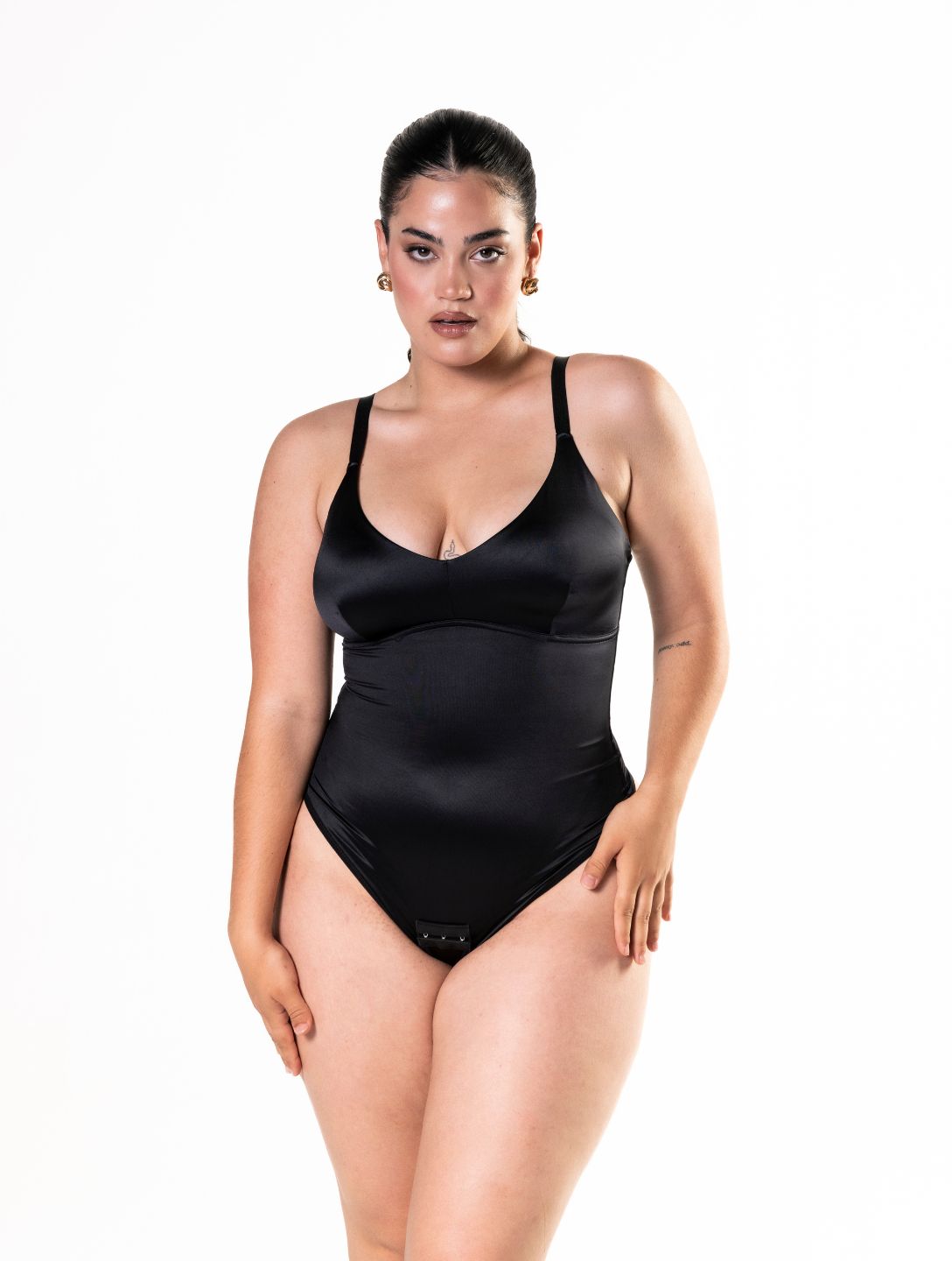 Body gainant string arraché en satin