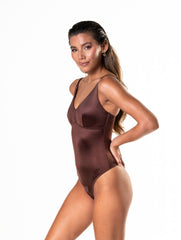 Body gainant string arraché en satin