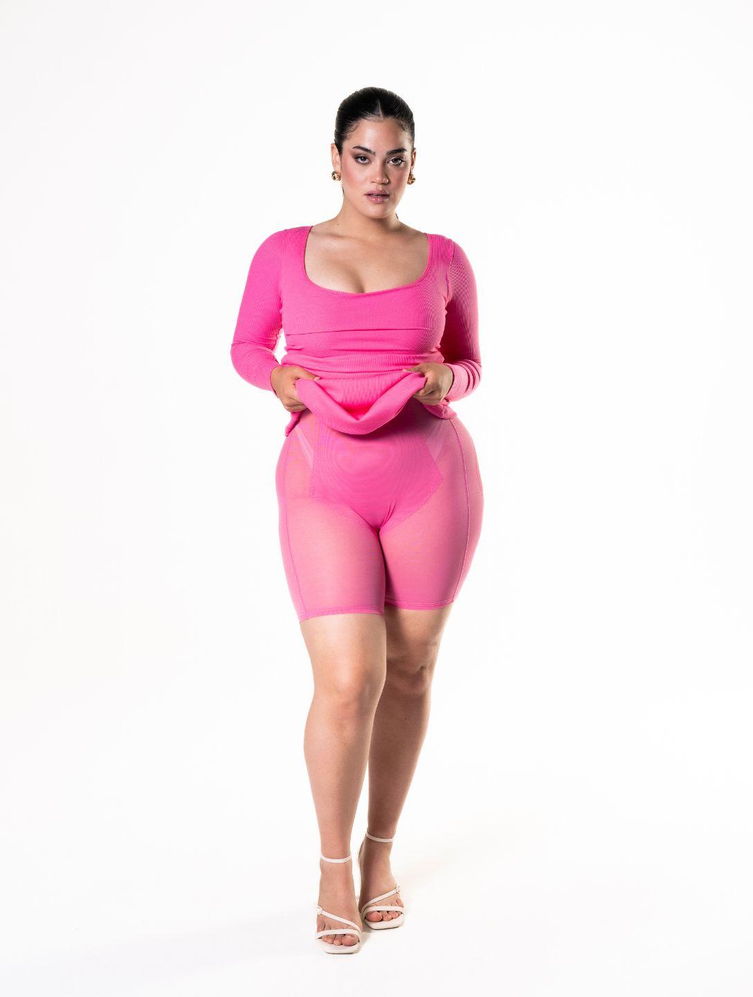 Robe gainante à manches longues