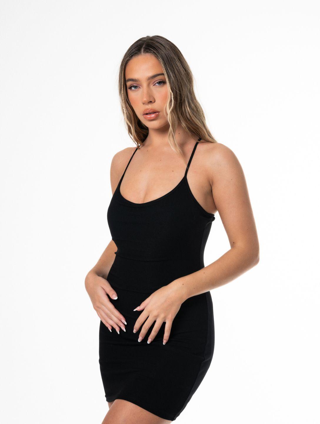 Mini robe gainante avec short intégré