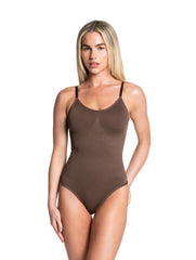 Body gainant string arraché